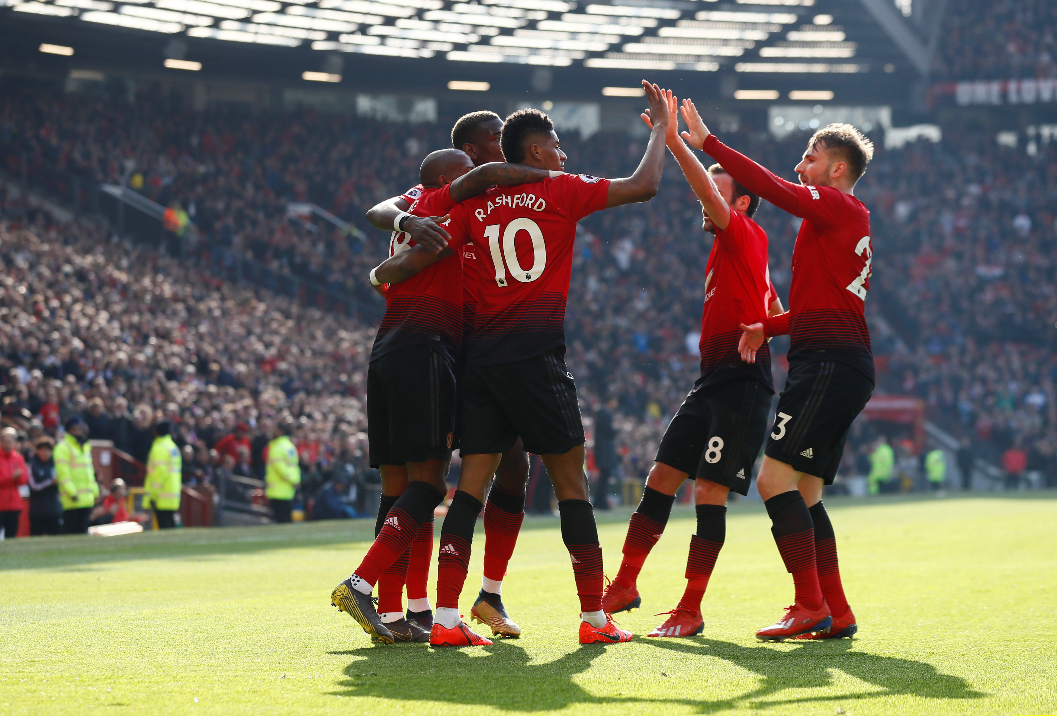 被放大解读 被放大解读